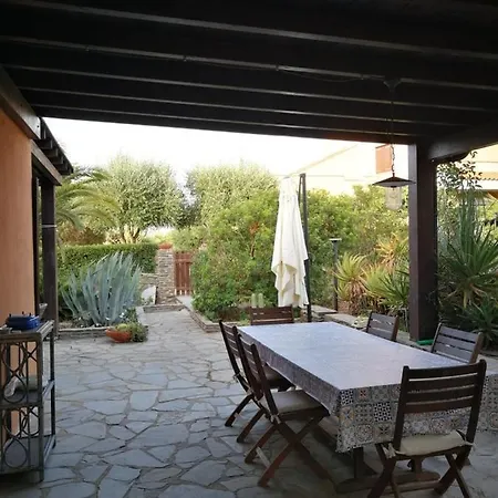 La Pelosa Holiday home