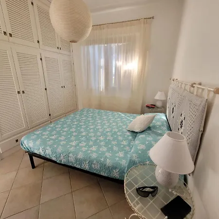 La Pelosa Holiday home *